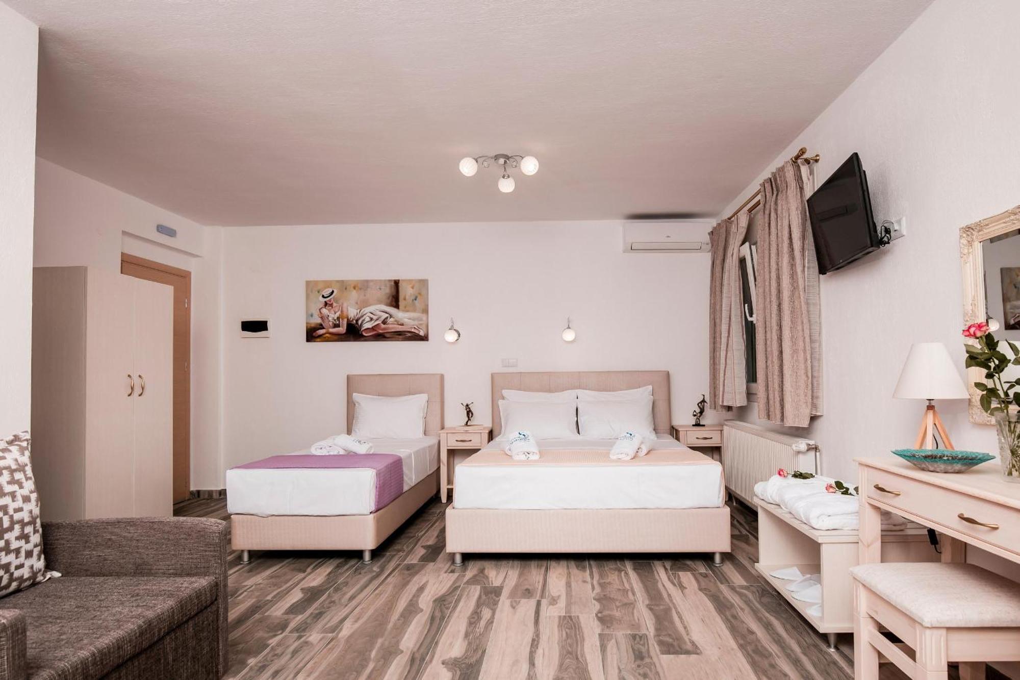 Stratos Deluxe Apartments Skala Potamia  Room photo